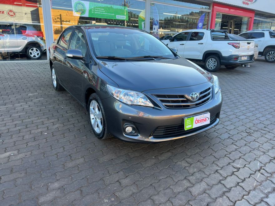 TOYOTA COROLLA XEI 2.0 2013