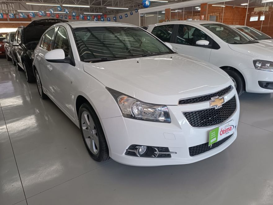GM CRUZE LT HB 