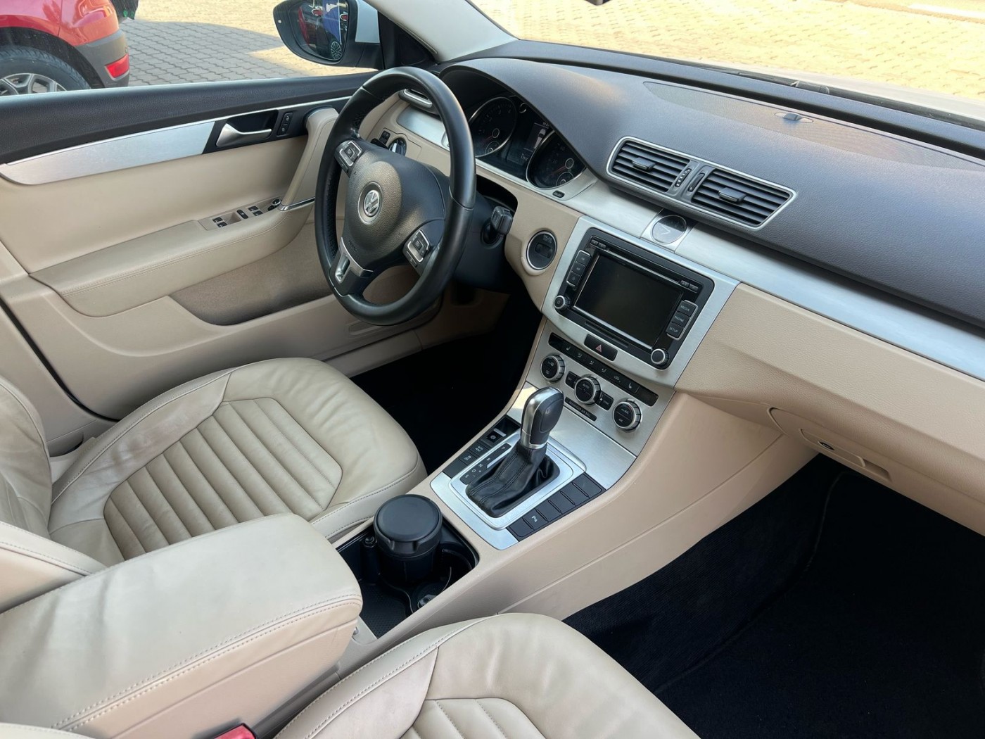 VW PASSAT VARIANT 2.0 - Foto 5