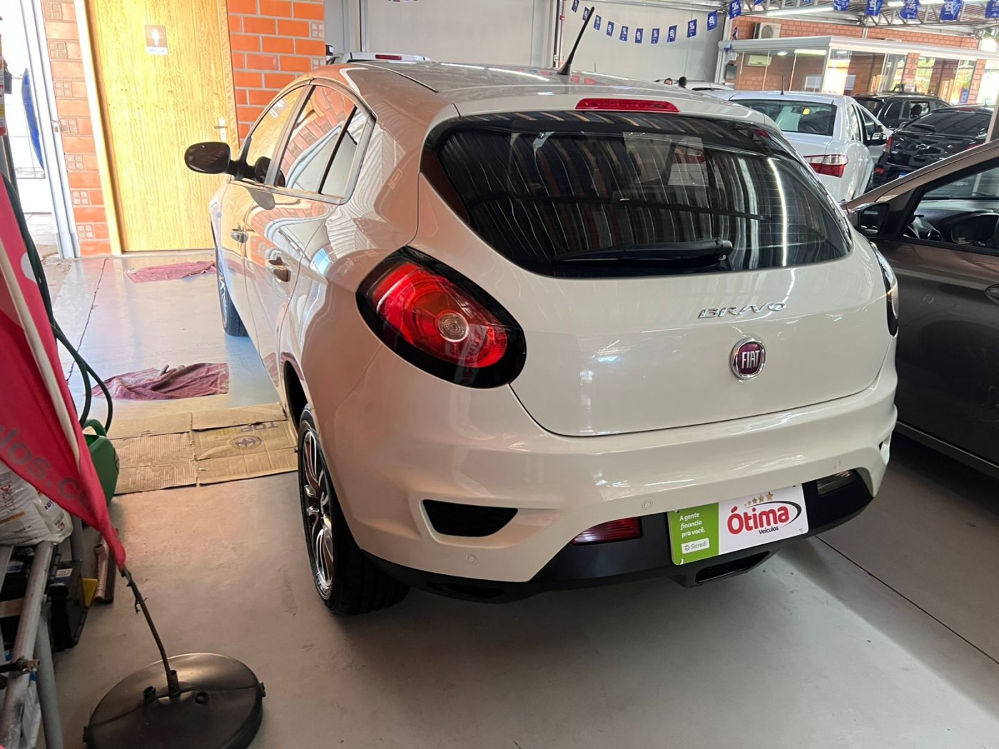 FIAT BRAVO ESSENCE 1.8 DUALOGIC 2016 - Foto 8