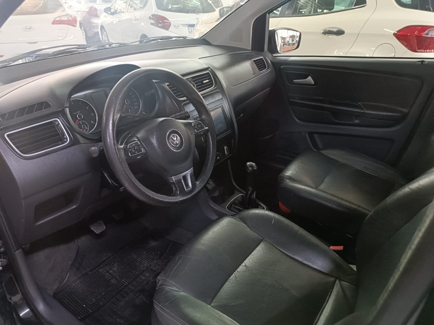 VW CROSSFOX 1.6  - Foto 3