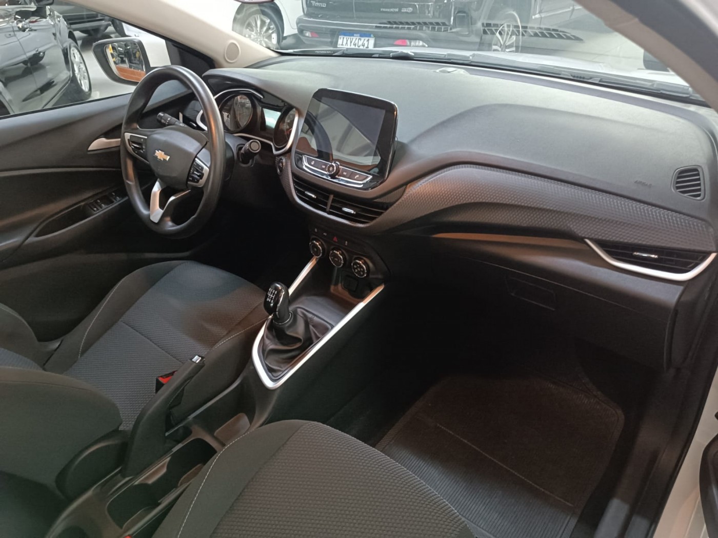 GM ONIX MT  LT - Foto 3