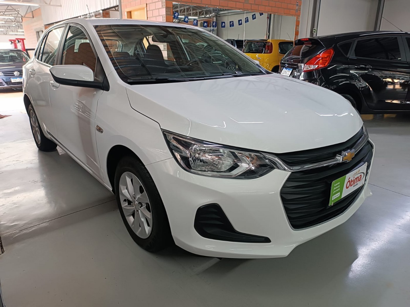 GM ONIX MT  LT - Foto 2