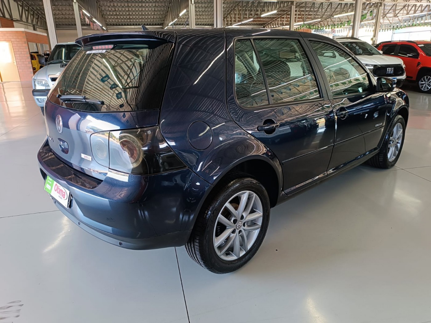 VW GOLF SPORTLINE 1.6 COM TETO SOLAR - Foto 7