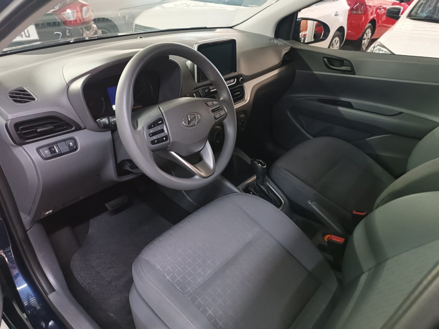 HYUNDAI HB20 SEDAN TURBO AUTOMATICO - Foto 3