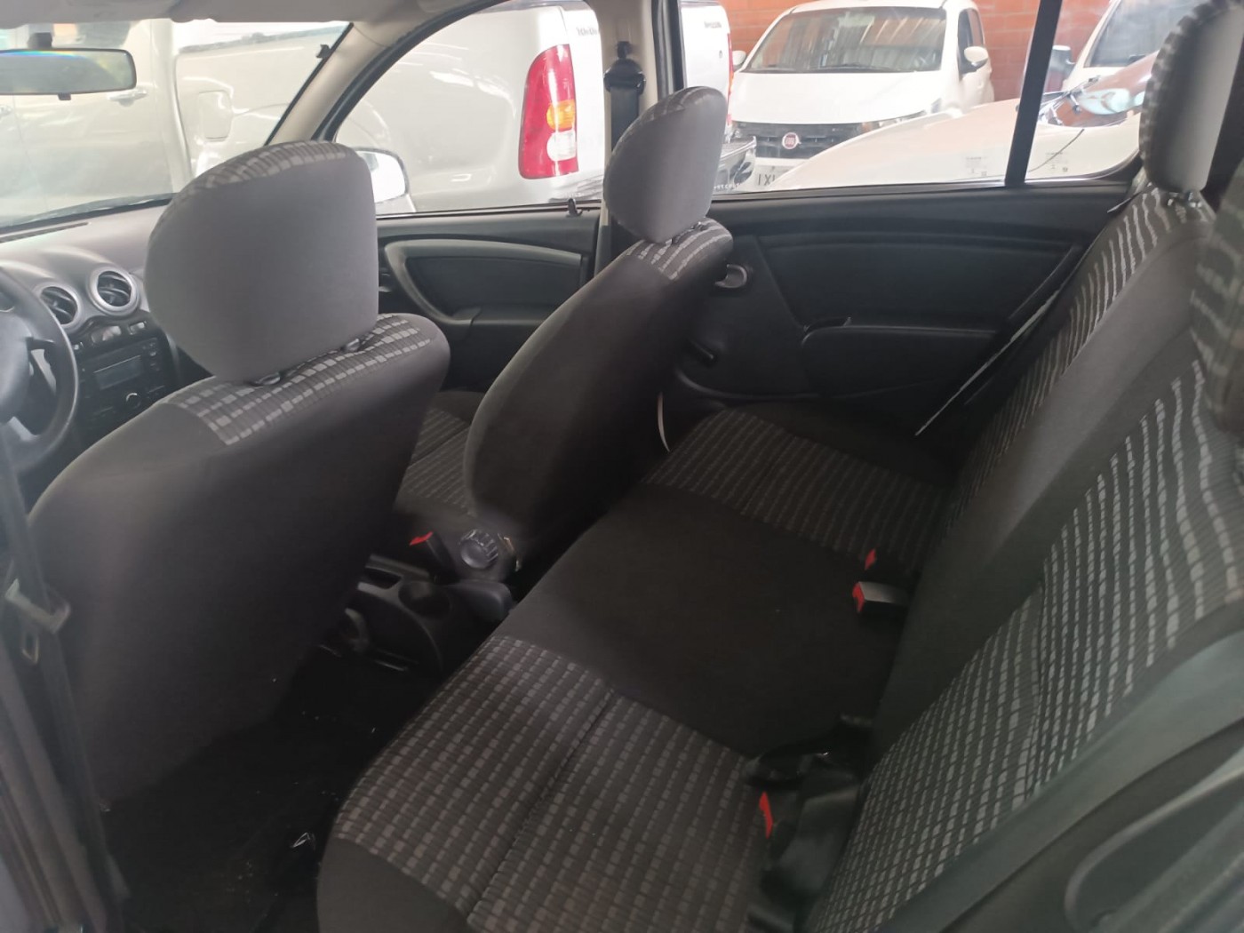 RENAULT SANDERO 1.0 - Foto 6