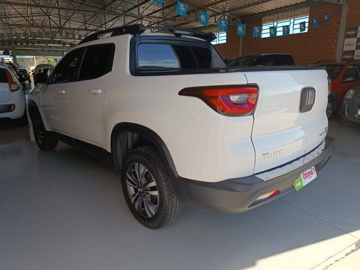 FIAT TORO FREEDOM 1.3 FLEX T270 - Foto 8