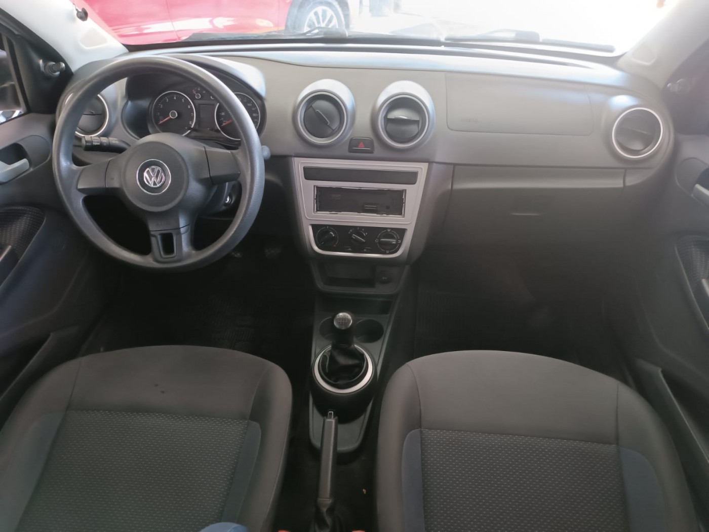 VW VOYAGE 1.6 - Foto 5