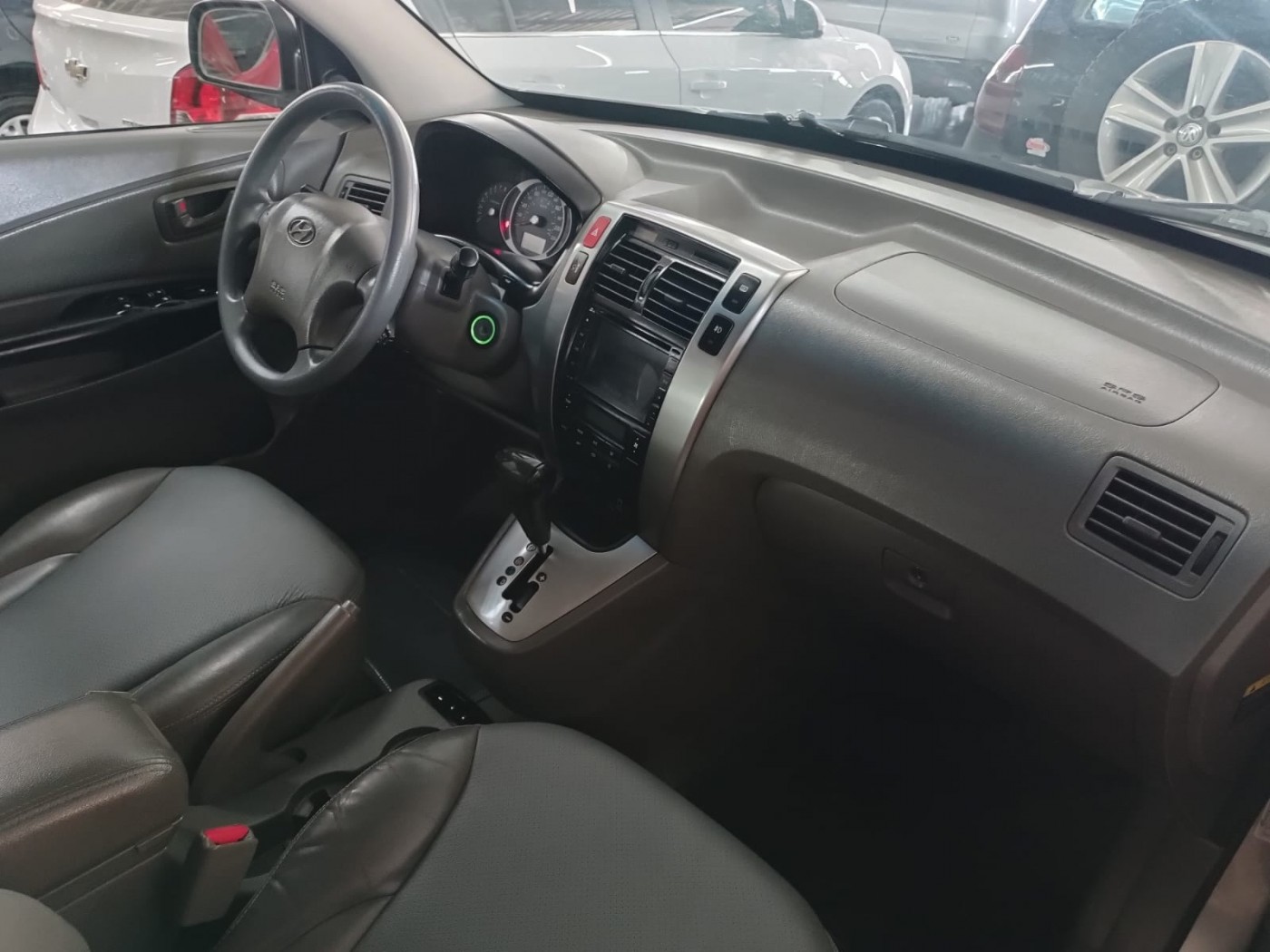 HYUNDAI TUCSON V6 4WD - Foto 4