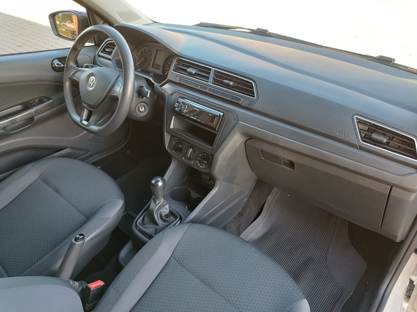 VW VOYAGE 1.0  - Foto 5