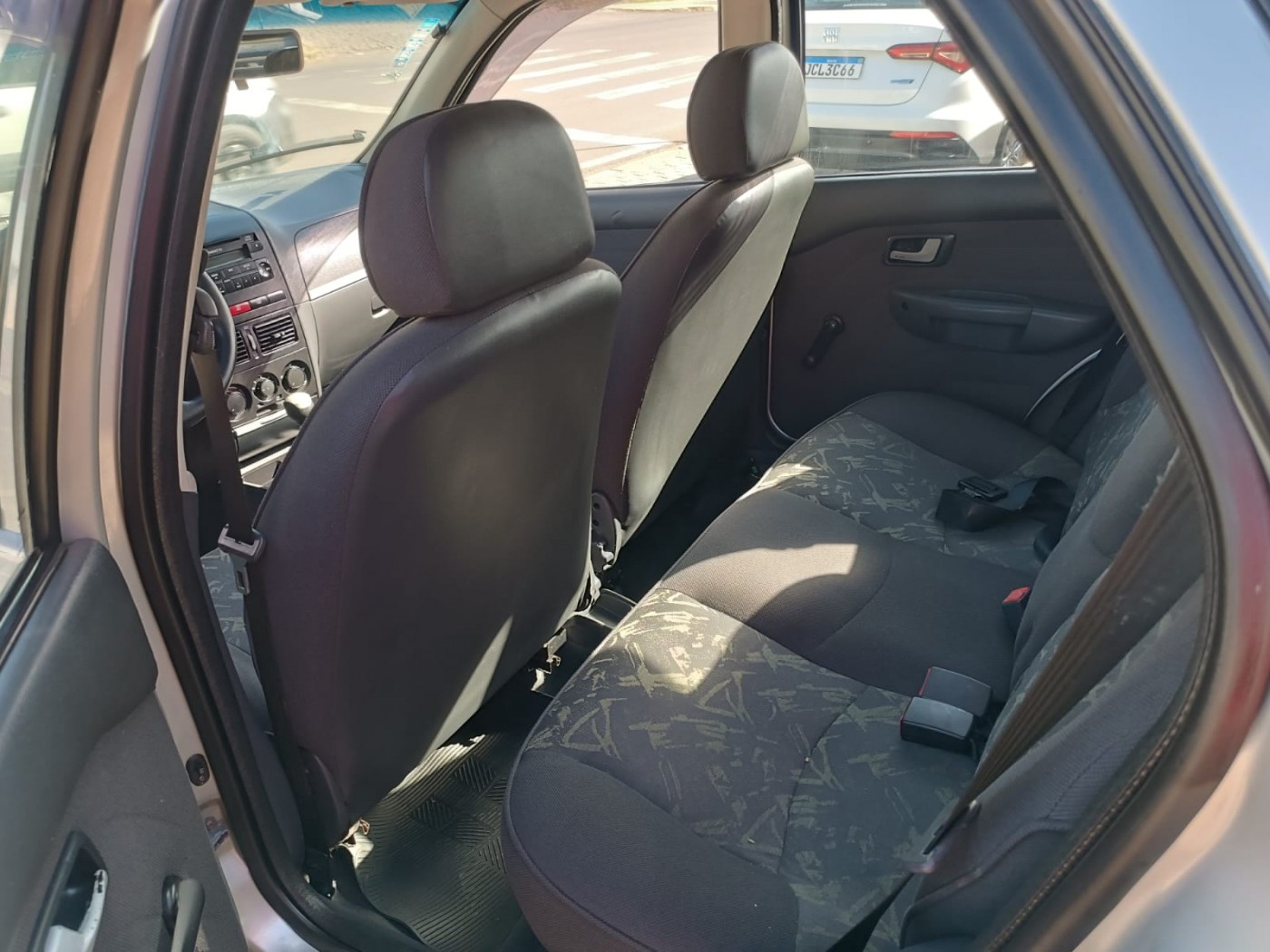 FIAT PALIO WEEKEND ADVENTURE 1.8  - Foto 7