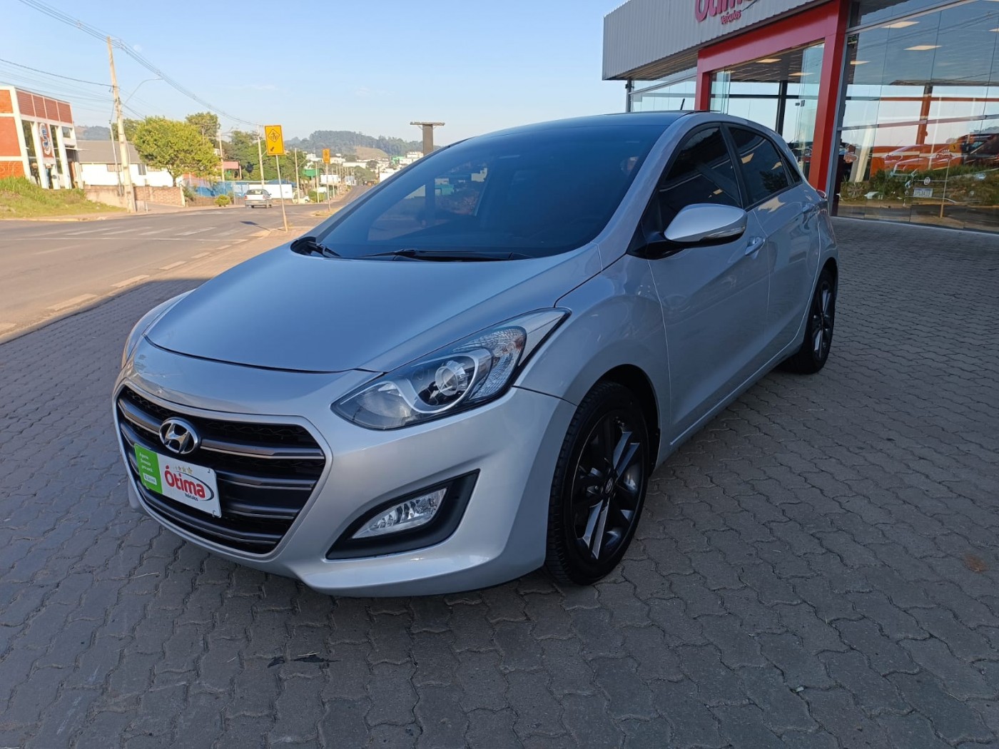 HYUNDAI I30 - Foto 1