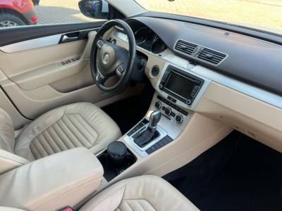 VW PASSAT VARIANT 2.0 - Foto 5