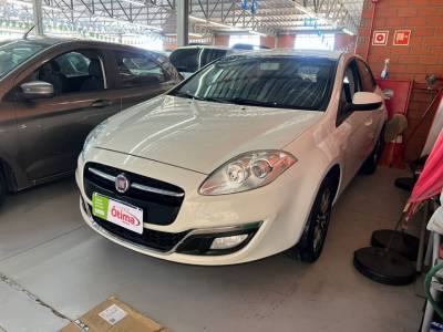 FIAT BRAVO ESSENCE 1.8 DUALOGIC 2016 - Foto 1