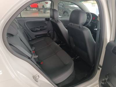 VW VOYAGE 1.6 - Foto 5