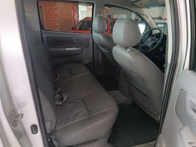 TOYOTA HILUX CD DIESEL 4X4 SR - Foto 5