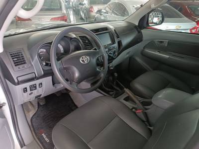 TOYOTA HILUX CD DIESEL 4X4 SR - Foto 3