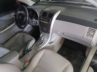TOYOTA COROLLA XEI  - Foto 3