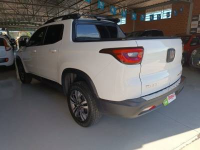 FIAT TORO FREEDOM 1.3 FLEX T270 - Foto 8