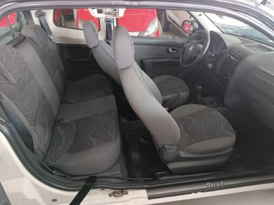 FIAT STRADA CD 3 PORTAS - Foto 6